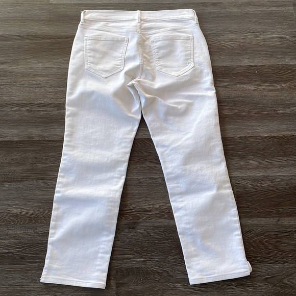 Old Navy Mid-Rise Straight Crop Bright White Distressed Five Pocket Jeans - Picture 4 of 13